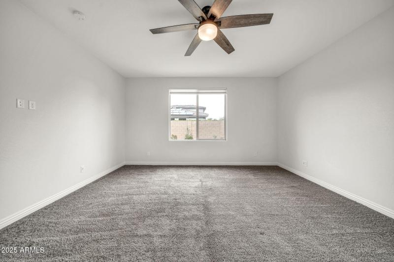 14338 W Redfield Rd-23