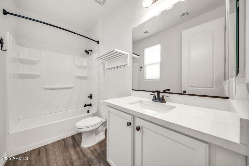 14338 W Redfield Rd-27