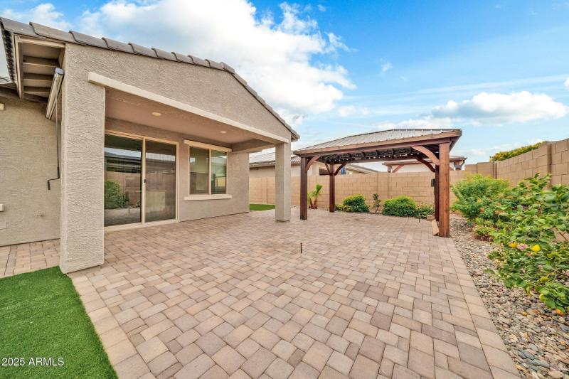 14338 W Redfield Rd-40