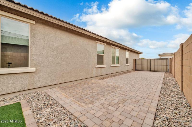 14338 W Redfield Rd-41