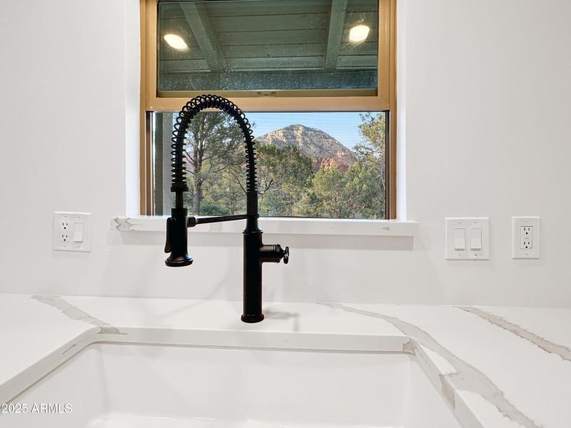 f05d0f306d11c83e44a16cca12f7bc71303c797f