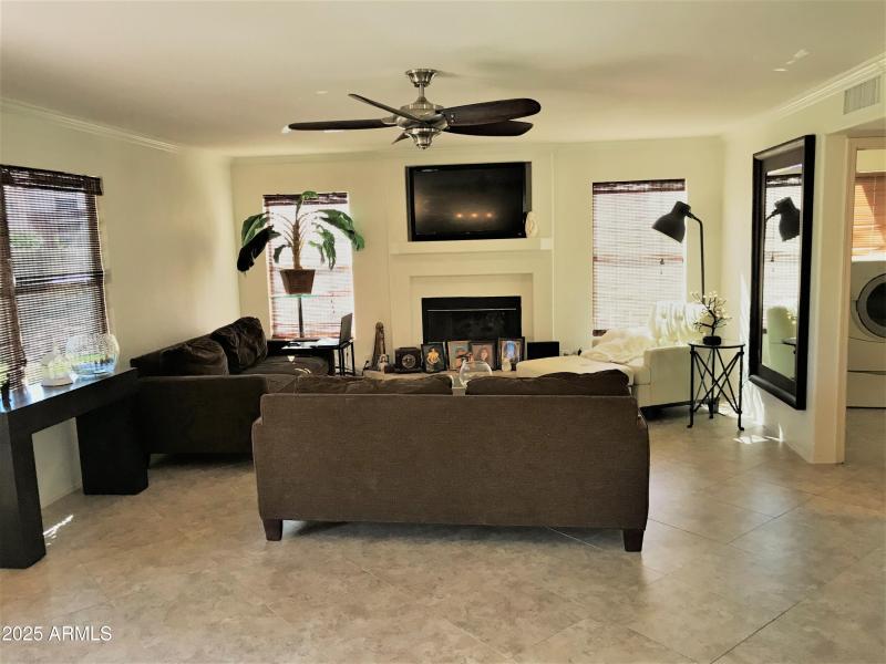 Arrowhead_Pic_Family