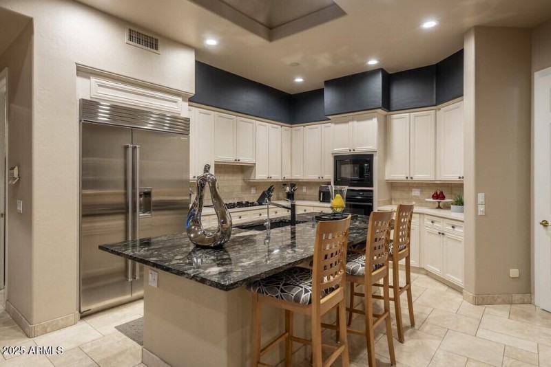 Open Kitchen With Island