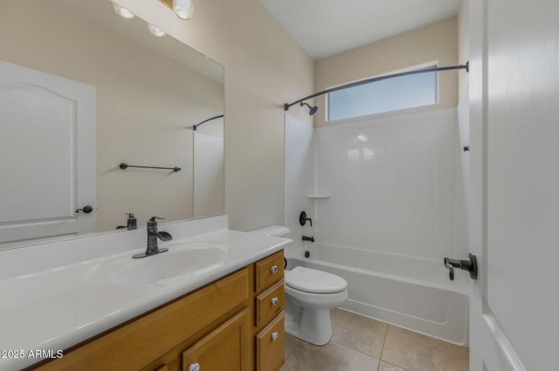 52-web-or-mls-40914 W Hopper Drive-52