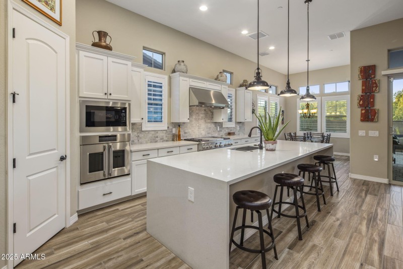 67-web-or-mls-D46A2209