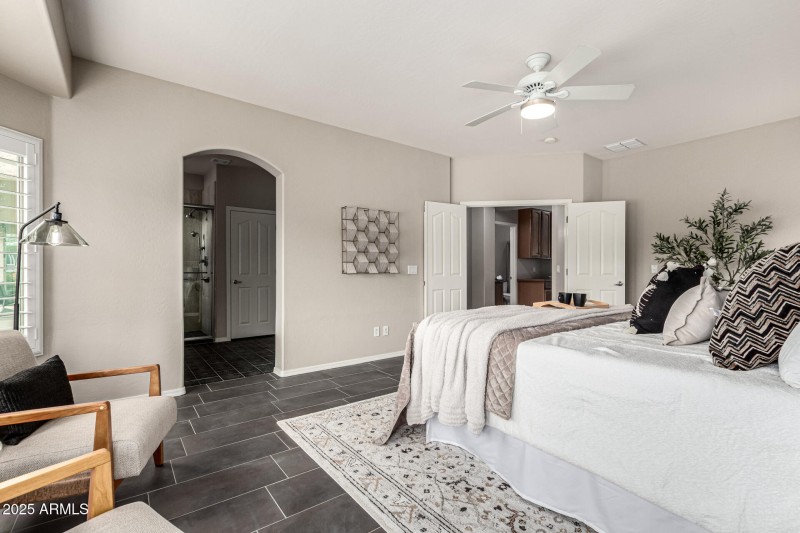 En-suite Primary Bath attached