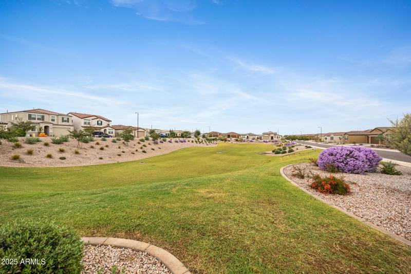 2532 W Hidalgo Ave-47