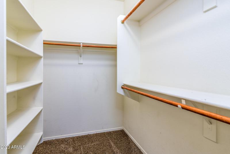 44016 W Pioneer-2921