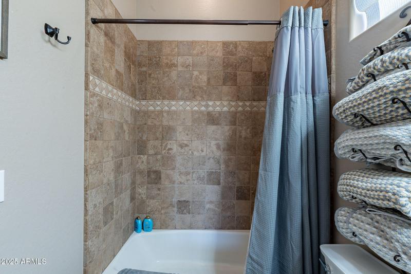 26-web-or-mls-Canyon-26