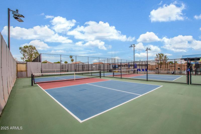 Tennis/Pickle Ball Courts