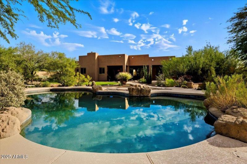 07-6218_E_Morning_Vista_Ln_7