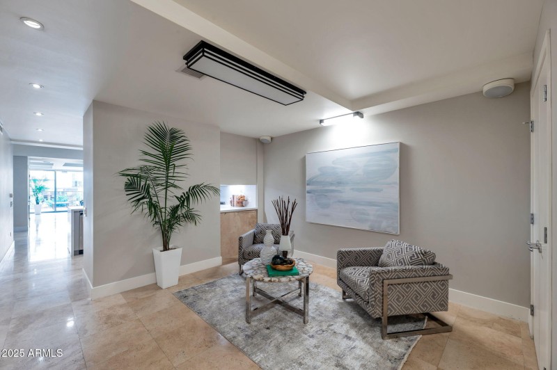 1-web-or-mls-Qp-8499