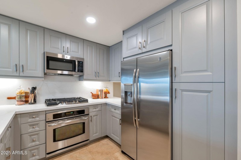 4-web-or-mls-Qp-8503