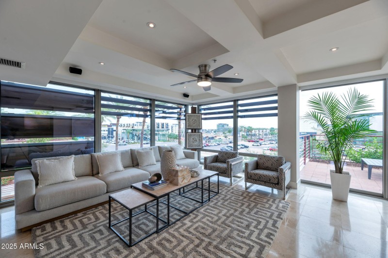 11-web-or-mls-Qp-8514