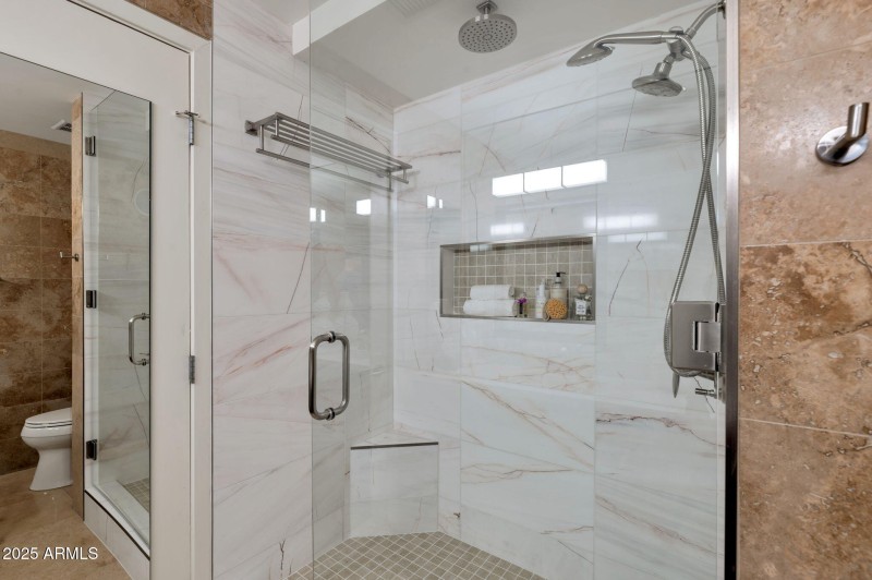 14-web-or-mls-Qp-8518