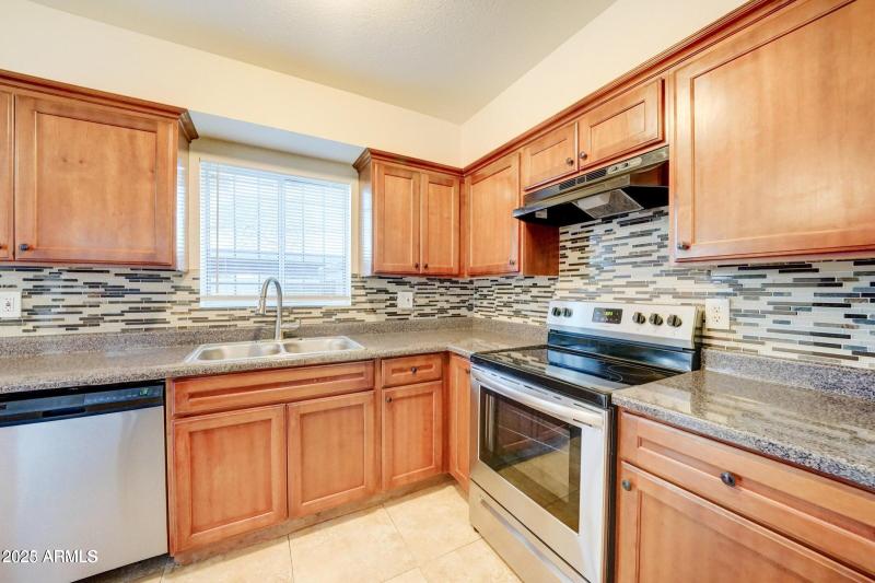 20231002195347002585000000-o