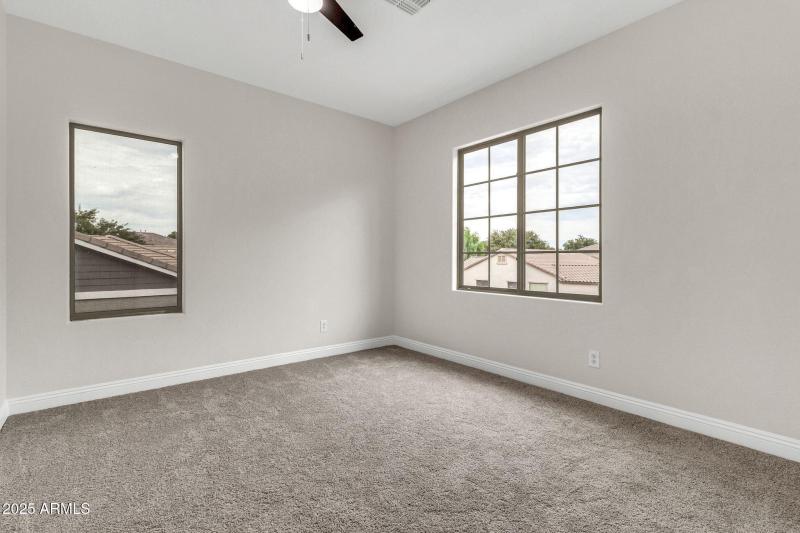 19009 E Cattle Dr-44