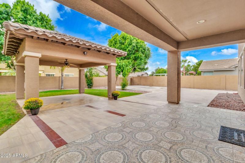 19009 E Cattle Dr-51