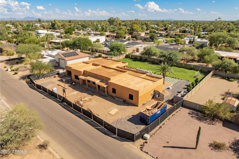 6101 E Joan De Arc Ave-6