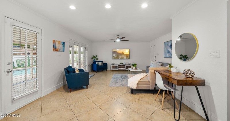 13-web-or-mls-Great Room3