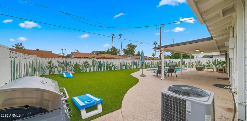 43-web-or-mls-Backyard9