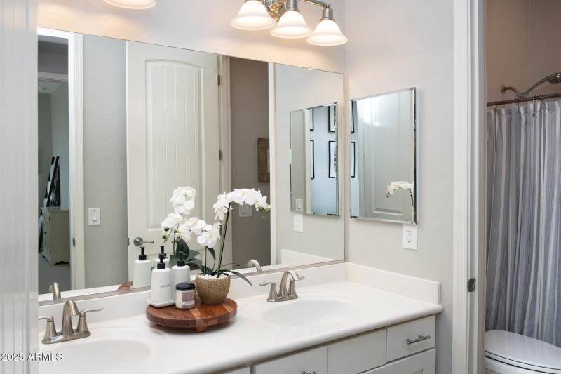 3rd Bath w/ Private Toilet Room