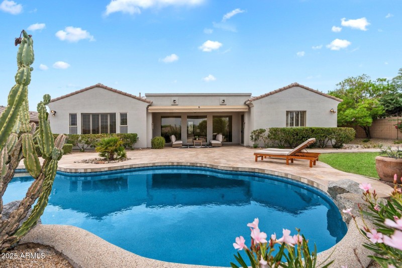 Stunning Back of House View