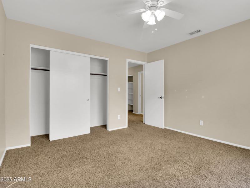 16-3015 W Patrick Lane-16