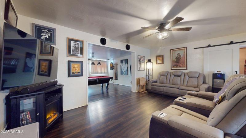 1421-W-Sixth-Pl-10112025_203720