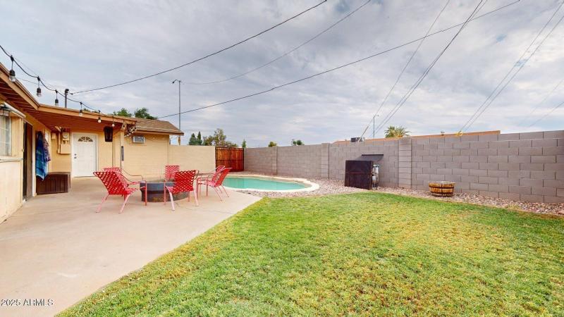 1421-W-Sixth-Pl-10112025_205215