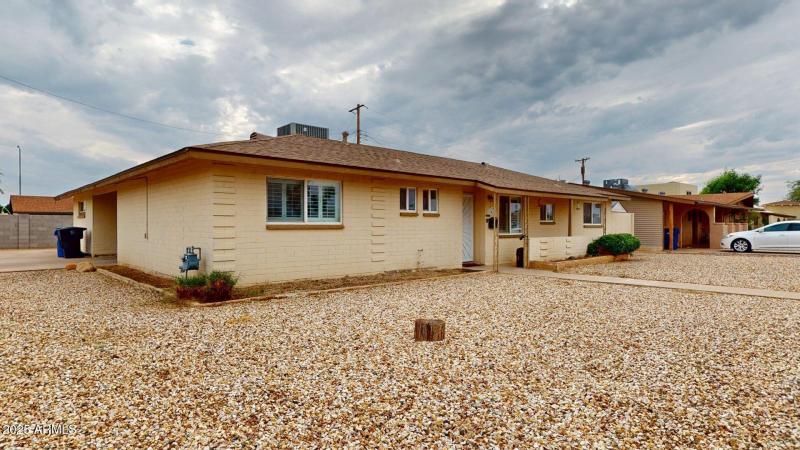 1421-W-Sixth-Pl-10112025_210149