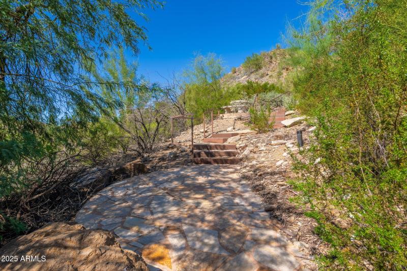 The Pointe Condominiums - 10