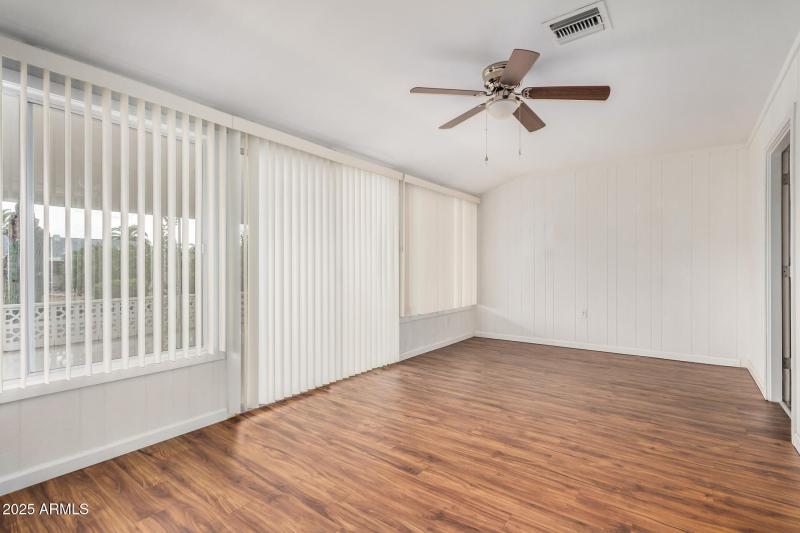 Gorgeous Arizona Room with patio Access