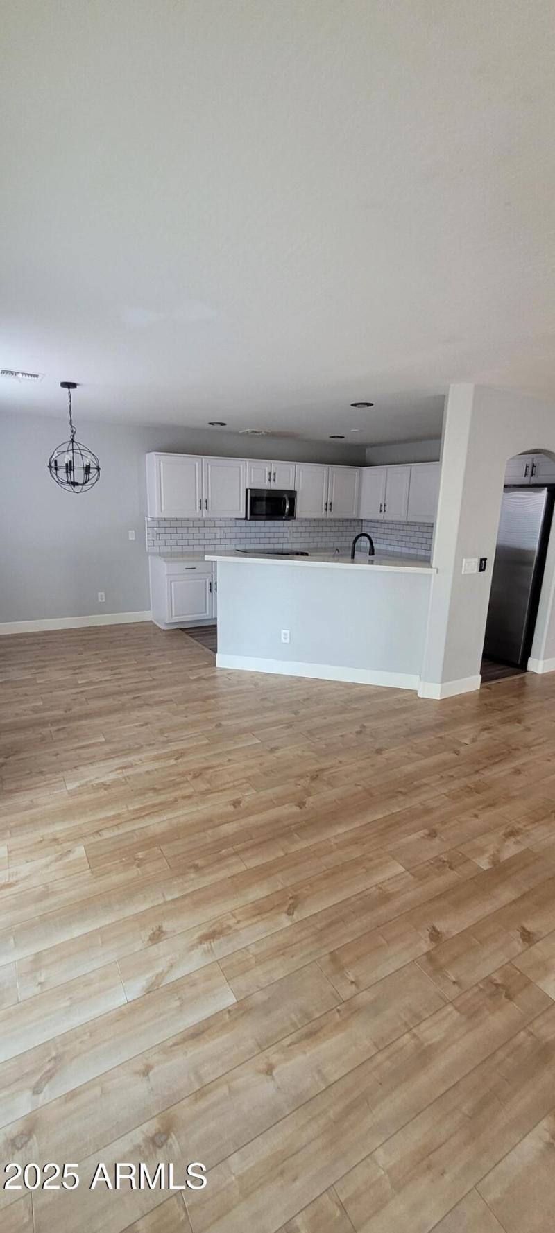 4cbf2083cae740e69182c84fcbcc82d9