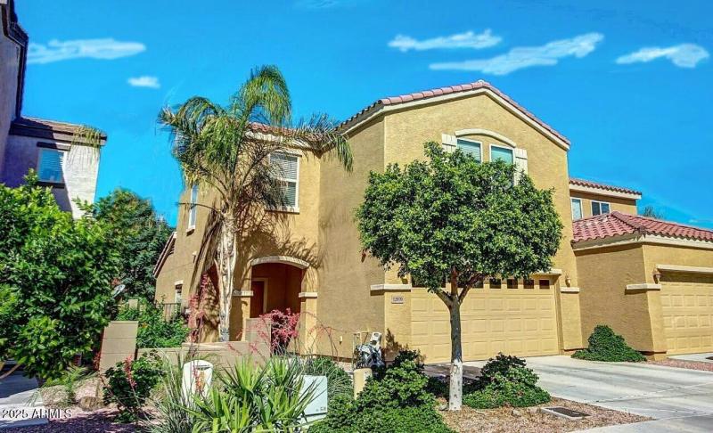 PAST FRONT PHOTO CHANGING FOR ARMLS