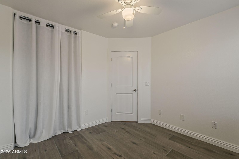 33-web-or-mls-Desert Bloom-33