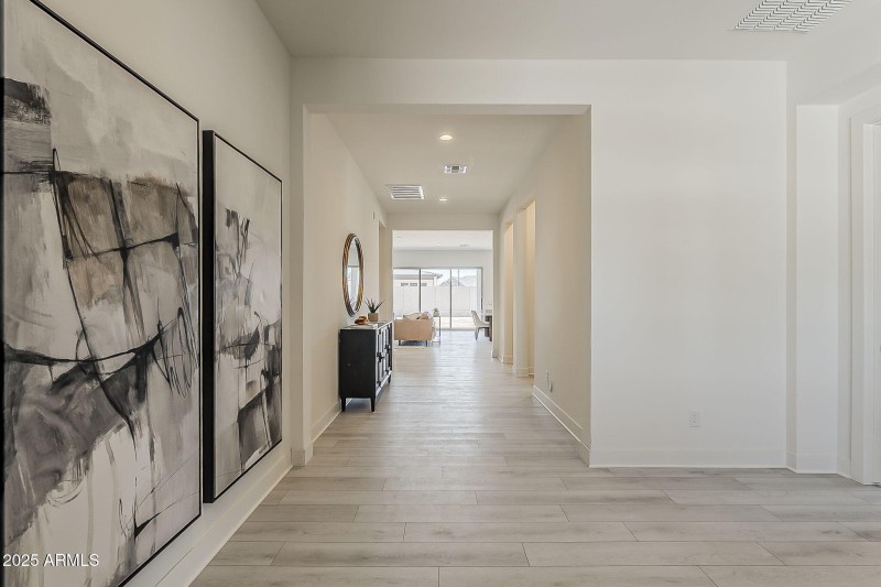 10-web-or-mls-Sunstone-10