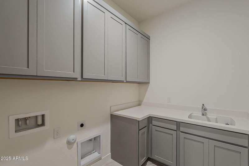 48-web-or-mls-Sunstone-48