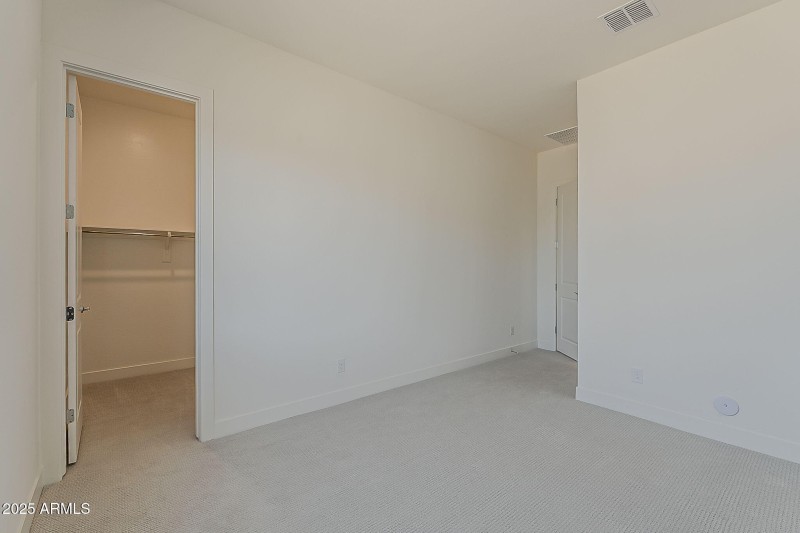 38-web-or-mls-Sunstone-38