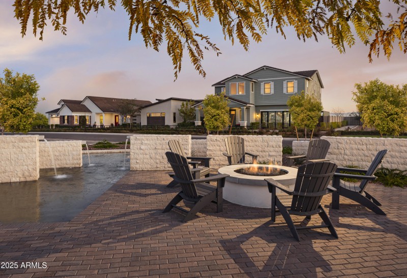 AZ_Preserve at San Tan_Amenities_Firepit