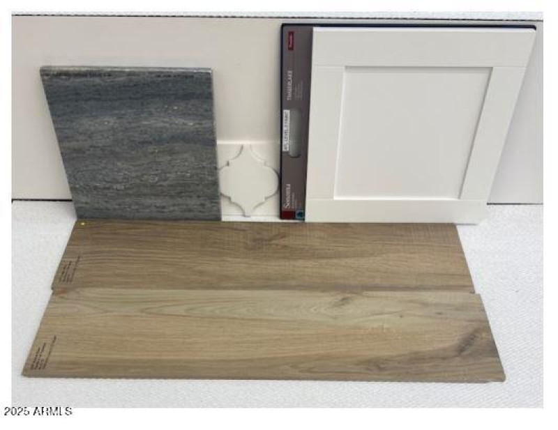 Lot 946 - Kitchen Selections