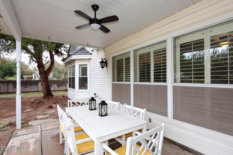 Covered Patio-Dining Area