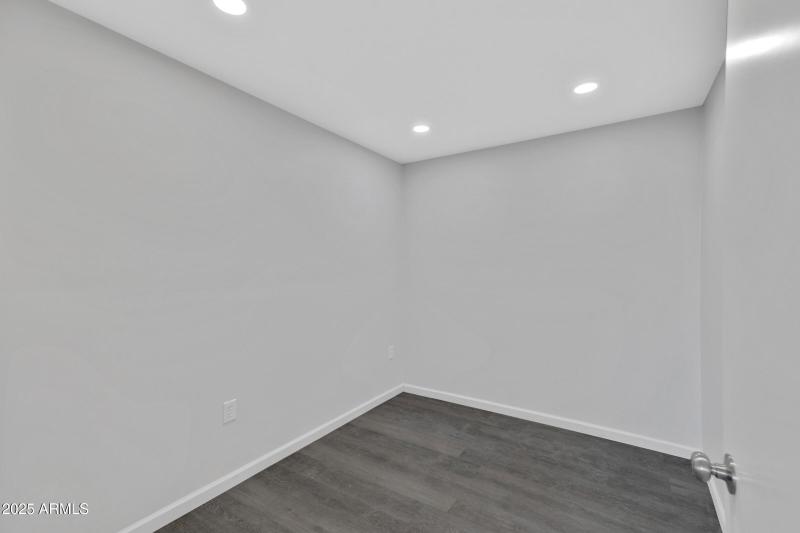 855 E Brown Rd suite 11-15