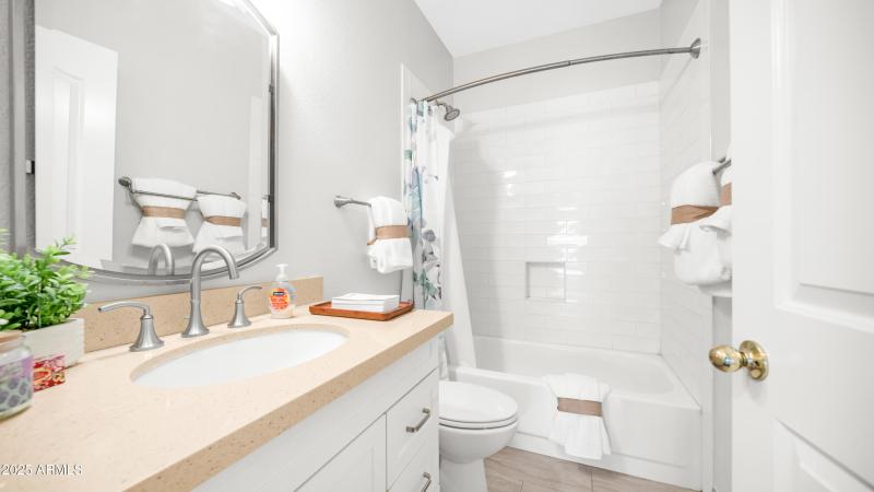 14248 N 56th Pl (21)