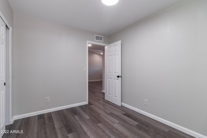 Nebraska St (10).jpg-FULL