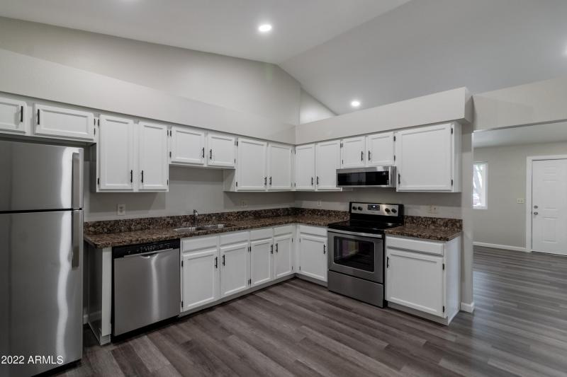 Nebraska St (15).jpg-FULL