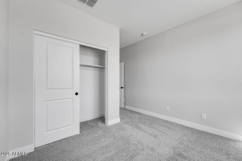 39622 N Kaden Court - Ready Now