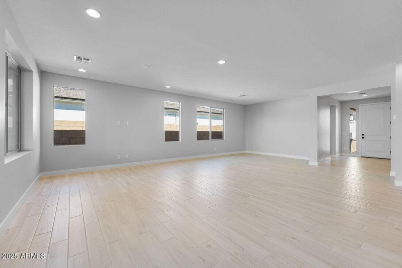 39622 N Kaden Court - Ready Now