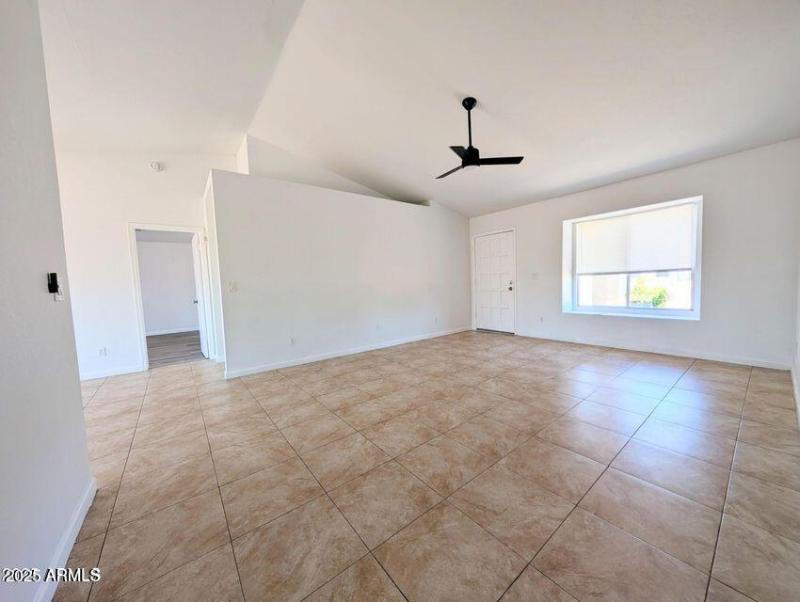 20250730135236713311000000-o