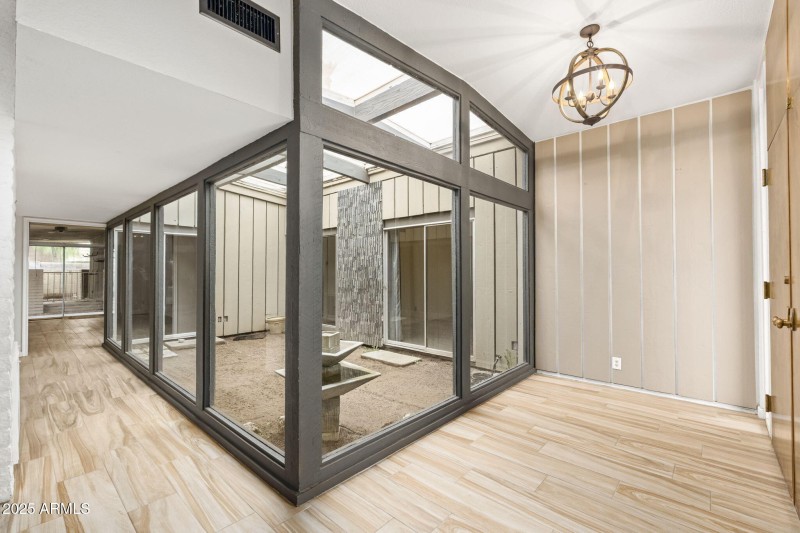 7604 N 46th Ave - 09